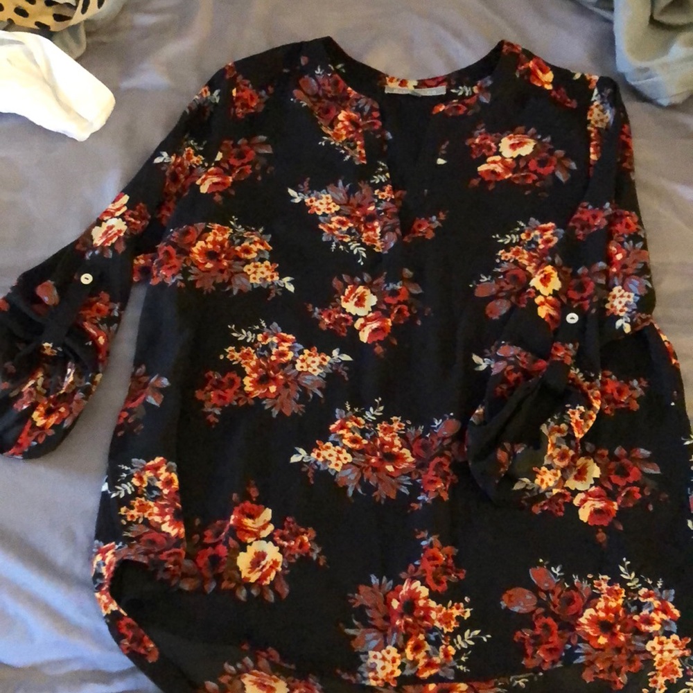 Long sleeve floral blouse